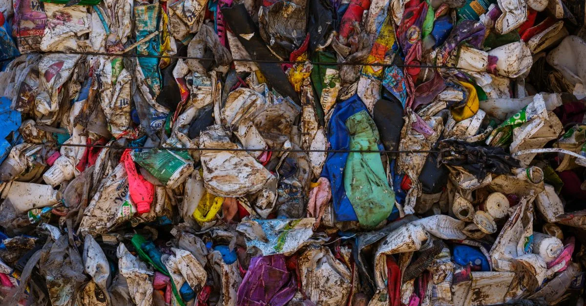 recyclage de vêtements : découvrez comment réduire les déchets textiles en donnant une seconde vie à vos habits. conseils, astuces et solutions écologiques pour un mode de vie durable.