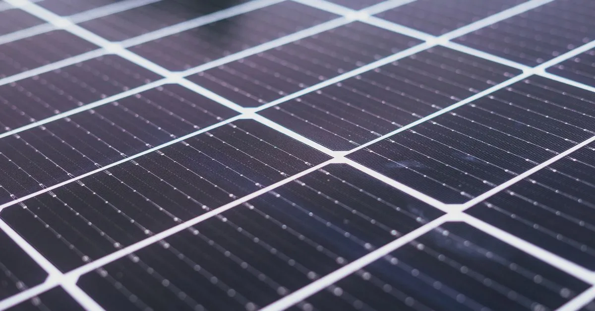 découvrez nos panneaux solaires performants et durables pour une énergie renouvelable et économique à la maison ou au travail.